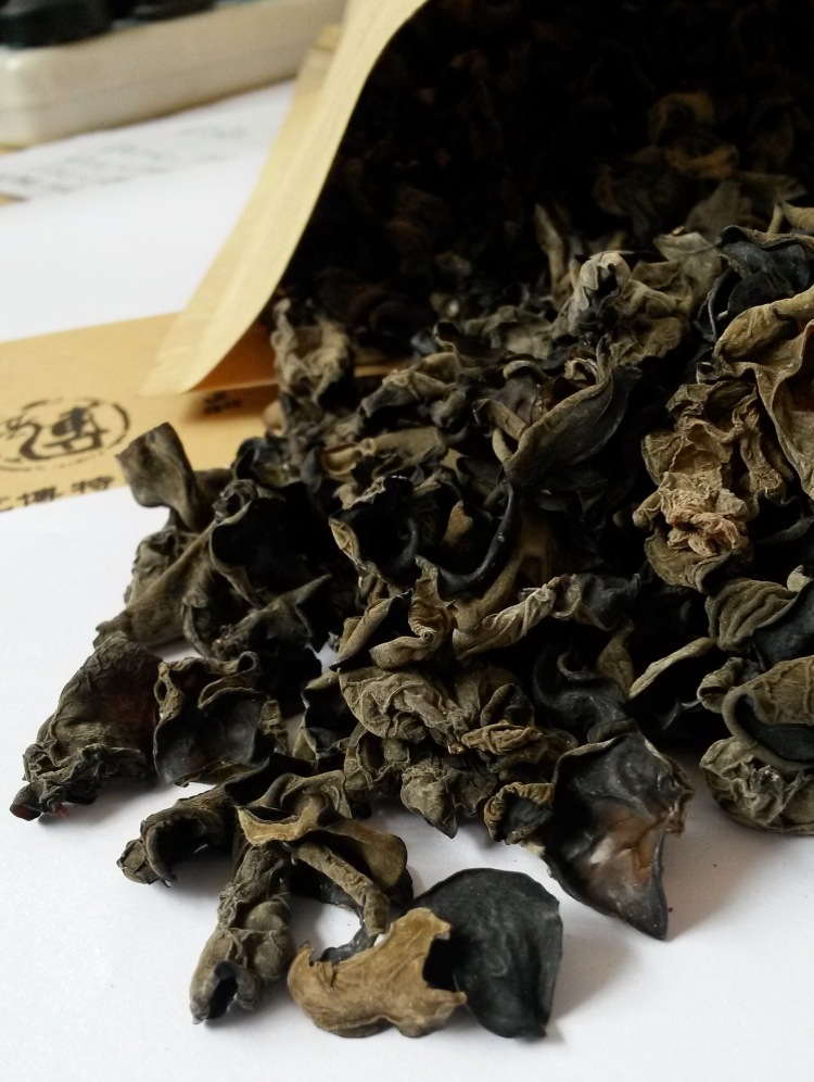 批发东北野生黑木耳 农产品干货食用菌新选择，250g/袋满足多方需求